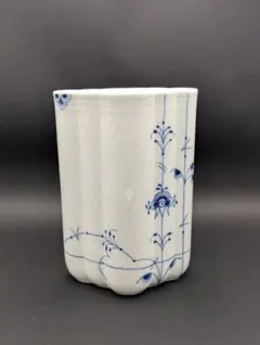 2025年最新】Royal Copenhagen 花瓶・花器・フラワーベースの人気