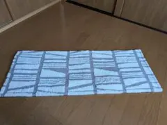 しまむら　シーズンリーズン　ラグ　マット　北欧　フィンレイソン