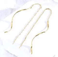 ピアス　ウェーブ　ロング　アレルギー対応✨ステンレス　アメリカンピアス　人気