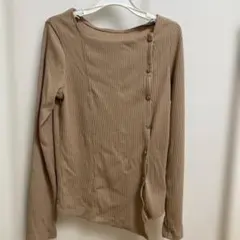 Dazy Mサイズ ベージュ リブ編み長袖