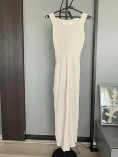 リブ編みノースリーブロングワンピース S ベージュ