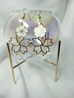 ピアス　イヤリング　桜　『大輪桜　白』