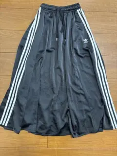 adidas　アディダス　ロングスカート　3本線　ブラック　XSのサムネイル
