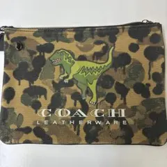 COACH 迷彩柄 クラッチバッグ