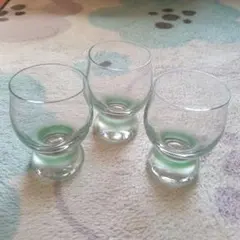 ガラス製 ぐい飲み 3個セット　お猪口　グリーン
