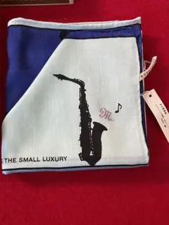 ◉セール！新品　箱入り　最高品質　ハンカチ　 クラシックザスモールラグジュアリー
