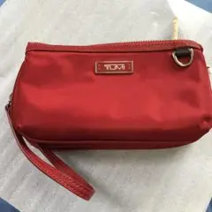 未使用品　TUMI レッド トリプルコンパートメントポーチ