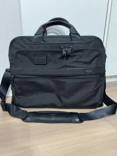 Item thumbnail for item c52d157f-1eda-4fae-b65b-2638d4861d3d