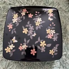 はなえもり　しっきシック　お弁当箱のサムネイル