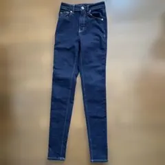 美品　GU デニム　ストレッチスキニーパンツ　濃いブルー　W58