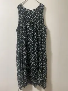 匿名配送　OLD NAVY 花柄ワンピース XL 2-71