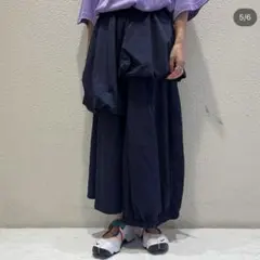 美品 ナゴンスタンス タスランウェザー アシンメバルーン SK/スカート 黒のサムネイル