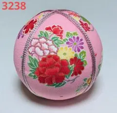 3342 手毬 花柄 桜 ちりめん グラデーション 木目込みまり 置物 - メルカリ