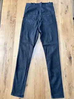 UNIQLO スキニーデニム ブラック マタニティ