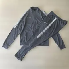 Item thumbnail for item b9721b94-20cd-452d-9377-08bcbd706007