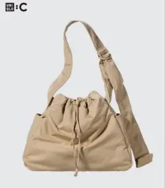 ユニクロC ソフトパフィーショルダーバッグ　ブラウン