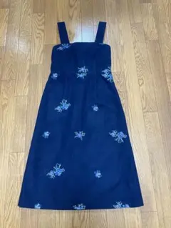 【美品】花柄刺繍 ジャンパースカート　ワンピース　秋冬　ワールド