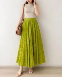 ZARA フレアスカート レース刺繍入り ライムグリーン Lサイズのサムネイル