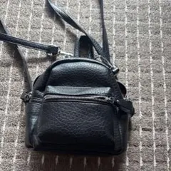 黒 レザー風 小型バックパック
