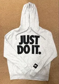 Nike グレーフーディー　パーカー