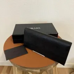 PRADA 長財布 2つ折り　サフィアーノレザー
