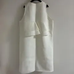 myu ダンボールフリルロングジレのサムネイル