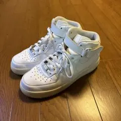 NIKE AIR FORCE 1 MID ホワイト