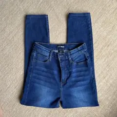 Fashion nova ダークブルースキニーデニム SIZE 7