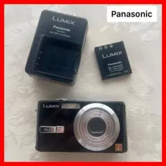 Panasonic Lumix FX7 レッド本体と付属品(充電器バッテリー他) - メルカリ