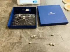 SWAROVSKI ネックレス•ピアスセット