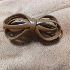 リボン型ヘアクリップ