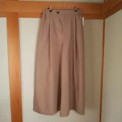 ベージュ秋色ワイドパンツのサムネイル