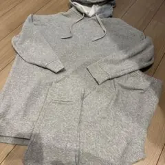 スウェット セットアップ グレー　GU