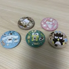 サンリオ　刺繍缶バッジ