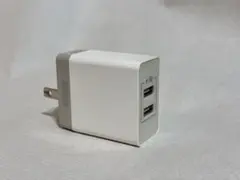 Anker USB Aデュアルポート充電器