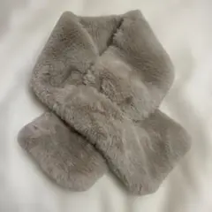 美品✨️ベージュ フェイクファー マフラー