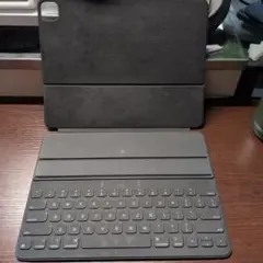 12.9インチ iPad Pro用 Smart Keyboard Folioのサムネイル