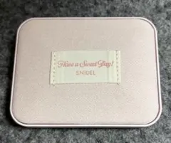 1度使用のみ❣️スナイデルビューティ　アイデザイナー　n06