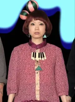 希少 ヨシキヒシヌマ ブラウス ピンク シワ加工 プリーツ 変形