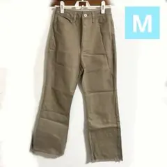 Item thumbnail for item bd8feac6-0f4d-47e7-97ce-e82f0796d399