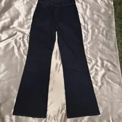 ★超美品★ユニクロ　スリムフレアトラウザージーンズ　濃紺M