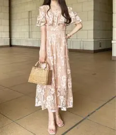 Item thumbnail for item eda61a75-a1ed-4dea-8f44-3b9d72b9d16e