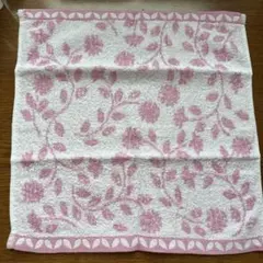花柄ウォッシュタオル ピンクとホワイト
