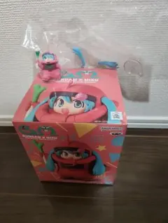 フィギュア シャアザクぐるみVer. ガチャガチャのミク2体セット