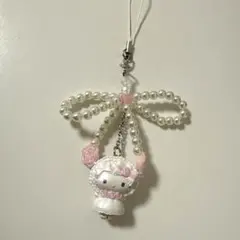 サンリオ ホワイトフリルデザインシリーズ シークレットストラップ　ハローキティ