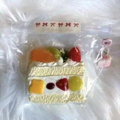 Item thumbnail for item e846885f-8ad0-4e73-829d-020403f4b12a