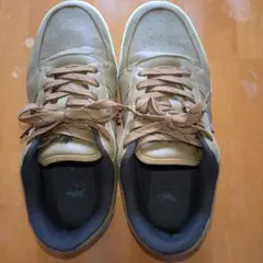 LARKINS スニーカー ブラウン ローカット 　25.5㎝のサムネイル