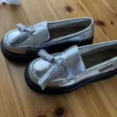 Item thumbnail for item 2d68450e-fdcb-4ad4-acb2-dadac0ab43bc