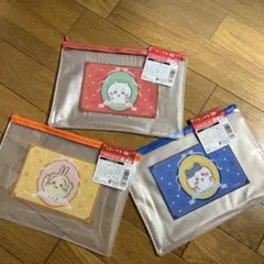 ちいかわ　うさぎ　ハチワレ　フラットポーチセット　新品未使用　3点セット