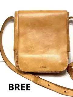 ［良品⚪︎］BREE レザー ショルダーバッグ キャメルのサムネイル